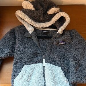 Patagonia Sherpa Hoodie - Charcoal & Cream Trim